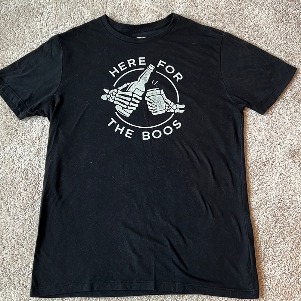 Old Navy men’s short sleeve tee, size small